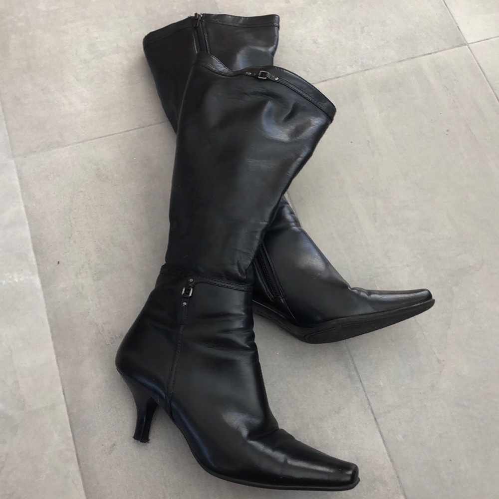 ⭐️⭐️ Liz Claiborne Black Boots (8.5) ⭐️⭐️